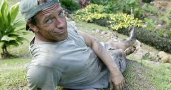 Mike Rowe breaks the news to fans: Discovery has canceled “Dirty Jobs”