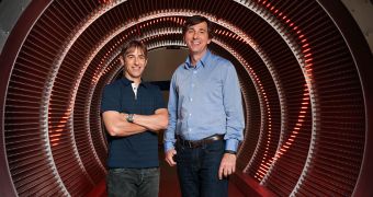 Mark Pincus and Don Mattrick are now working together