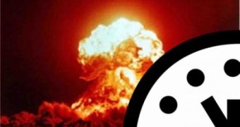 Doomsday Clock halts at 5 minutes to midnight