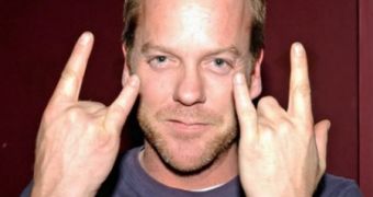 Kiefer Sutherland gets intoxicated, shirtless and then thrown out of a London club, says report