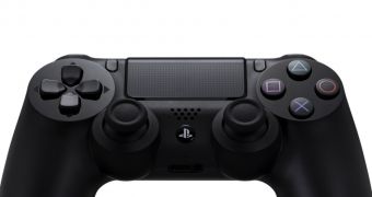 The DualShock 4's design keep the position of the sticks