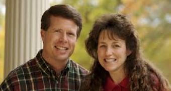 Duggars Adoption: TLC Family's Visit to Asia Inspires Them to Adopt a Child