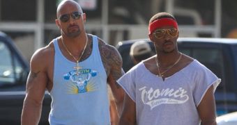 Dwayne Johnson flexes his muscles to play bodybuilder in “Pain and Gain”
