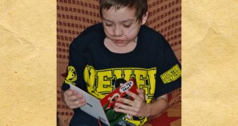 Dying Boy Who Attempted to Achieve Christmas Card Record Passes Away