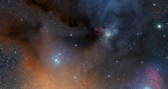 . Astronomers using the APEX telescope to observe this region discovered hydrogen peroxide molecules in interstellar space for the first time, in the area marked with the red circle