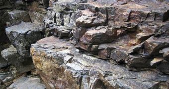 Some rocks that formed 10 million years after the Sun did endured on the planet until 2.8 billion years ago