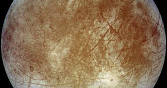 Galileo image of the surface of the Jovian moon Europa