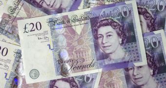 The UK announces plans to make its currency more eco-friendly