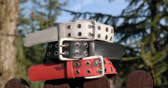 Company sells belts made from old fire hoses
