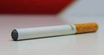 Electronic cigarettes do not promote smoking cessation among tobacco users, a new study finds