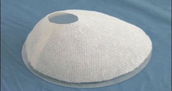 Breform, the cone-shaped mesh inserted under the skin to offer support to the breast