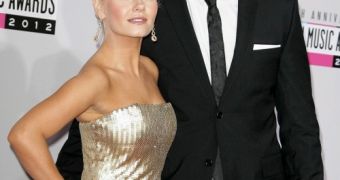 Elisha Cuthbert is now married to boyfriend of 5 years Dion Phaneuf