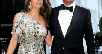Liz Hurley insists Shane Warne did not have plastic surgery, doesn’t wear makeup