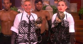 Ellen DeGeneres Transforms into Madonna – Video