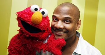 Voice of Elmo Kevin Clash leaves “Sesame Street” after huge scandal