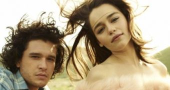 There is talk that Emilia Clarke and Kit Harington are very much in love