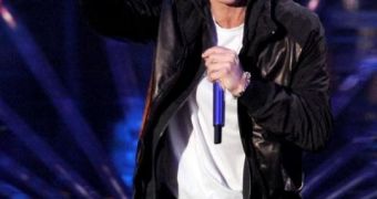 Eminem threw “hissy fit” over performance at the BRIT Awards 2011, report claims