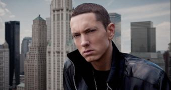 Eminem Makes Rare Public Appearance – Video
