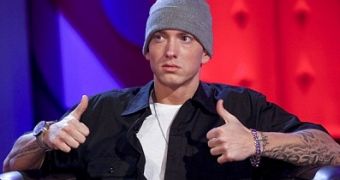 Eminem disses Mariah Carey again, this time live on air