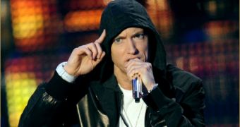 Eminem and ex-wife Kim Scott Mathers are getting back together, her mother believes