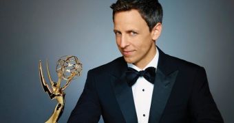 Emmys 2014 host Seth Meyers did the Ice Bucket Challenge at the end of the show