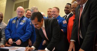NASA signed over the ownership of Endeavour to the California Science Museum on october 11, 2011