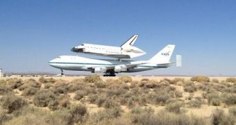 Endeavour to Fly Over JPL Today