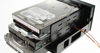 Evercool's Armor HDD case-mounted cooler