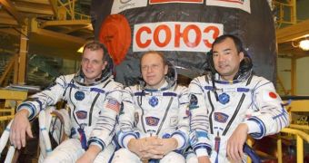 These three astronauts will take off for the ISS tomorrow