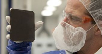 New black silicon solar cells absorb 99.7 percent of incoming light