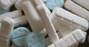 Joint benzos/opiate addictions are extremely dangerous, and a major public health issue in the US