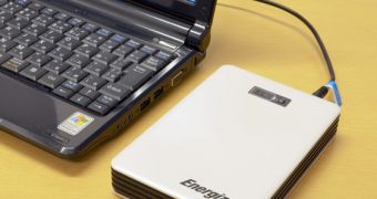 External Battery Can Add 4.5 Hours to a Laptop’s Battery Life
