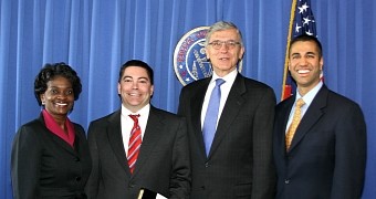 FCC Wants to Postpone Net Neutrality Rules Until 2015 [WSJ]