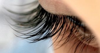 FDA Approves Drug for Lengthening of Eyelashes