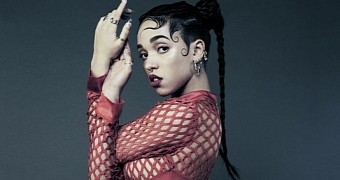 FKA Twigs Calls Twihards “14-Year-Old Kids That Should Be in Bed”
