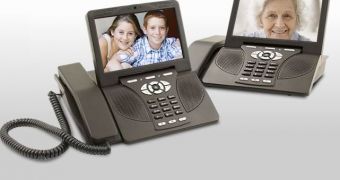 FaceTime Goes Landline/VoIP with the Ojo Digital Videophone
