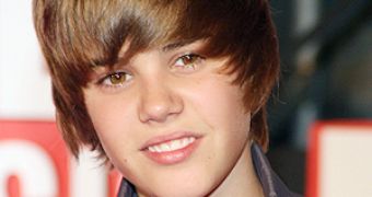 New Facebook scam lures users with Justin Biber flirting video