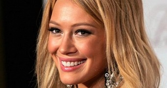 Hilary Duff sees fake intimate photos of her leaked, she calls the FBI
