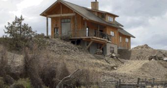 Family Builds Earth Friendly Dream Home from Scratch