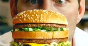 Fast food ups bowel cancer risk, study finds