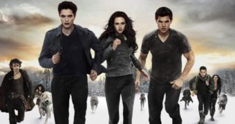 Final poster for “Breaking Dawn Part 2” shows Edward, Bella and Jake make a run for it