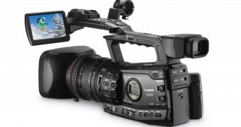 Canon XF300 HD Camcorder