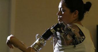 First Bionic Arm Powered by Woman's Thoughts