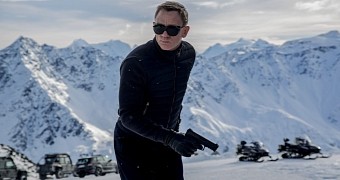 Daniel Craig as James Bond in first "SPECTRE" official photo