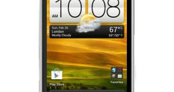 First HTC Golf Press Shot Leaks, to Be Released as HTC Wildfire C