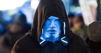 First Look at Jamie Foxx as Electro in “The Amazing Spider-Man 2”
