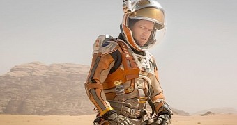 Matt Damon is stranded in space again, in first photo from "The Martian"