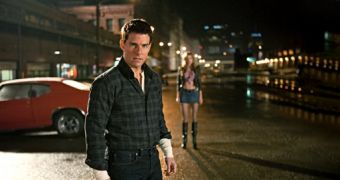 First Look at Tom Cruise as Jack Reacher in Leaked Trailer