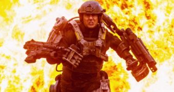 Tom Cruise as dead soldier in sci-fi action movie “All You Need Is Kill”