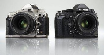 First Nikon Df Images Show Silver and Black Versions